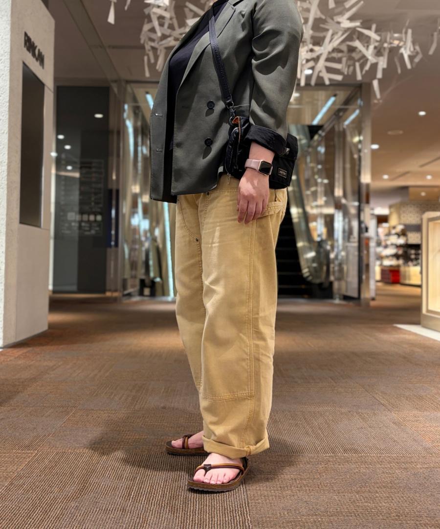 Styling Enlarged Item 01