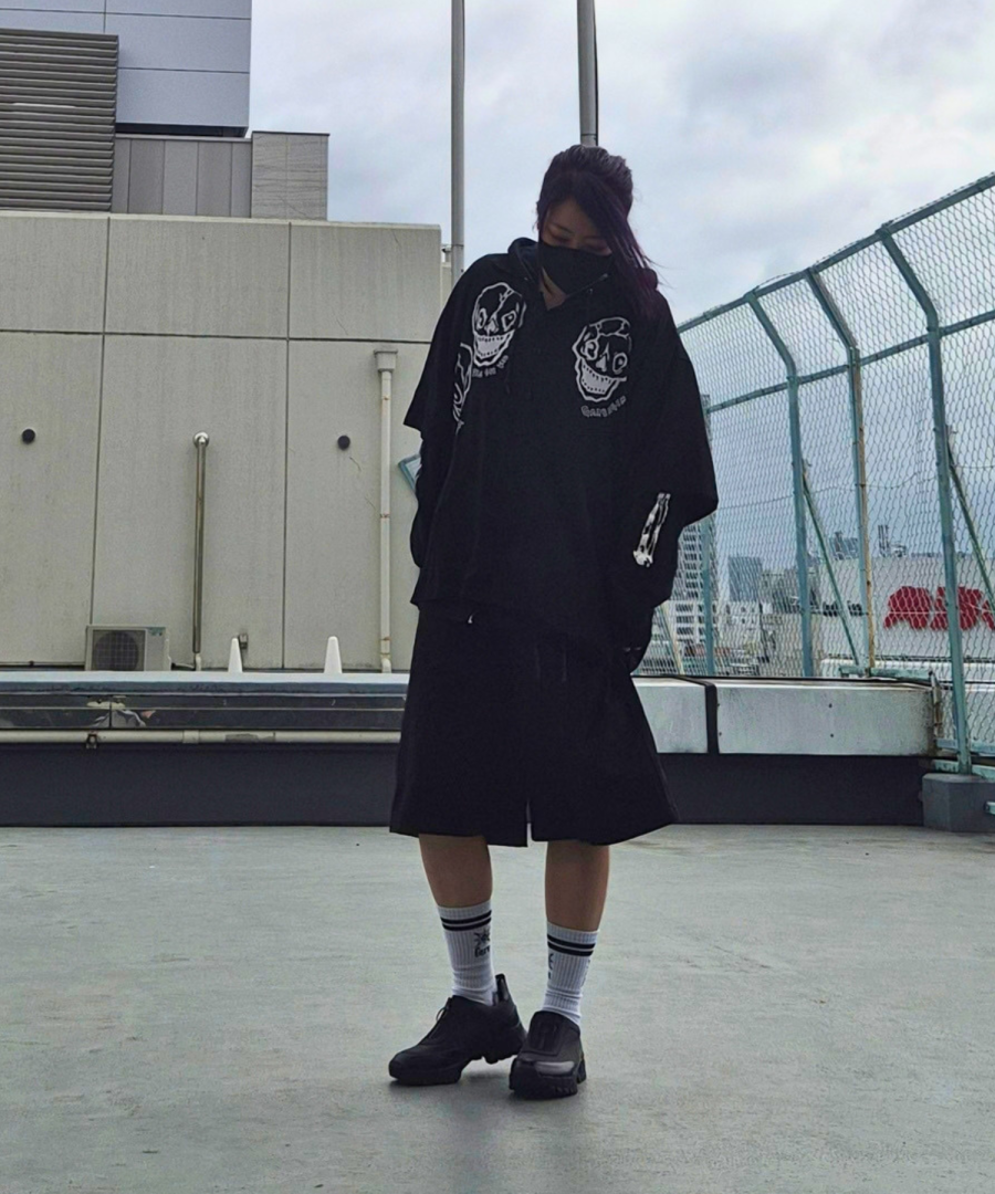 Styling Enlarged Item 01